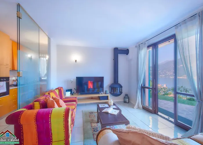 Casa Marina Private Garden Белладжо