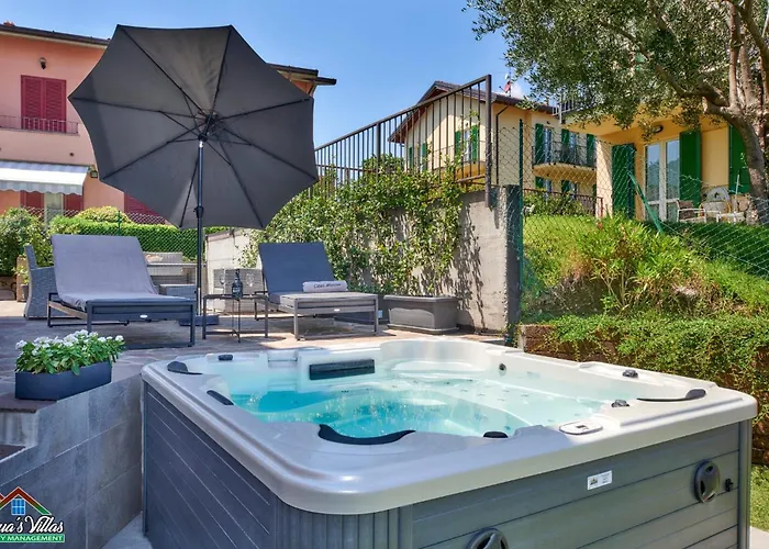 Casa Marina Private Garden Белладжо