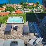 Casa Marina Private Garden בית נופש *