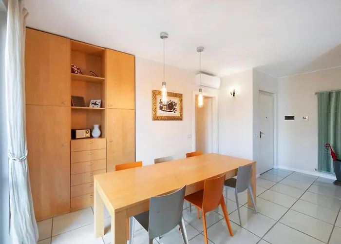 Casa Marina Private Garden Holiday home