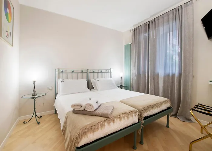 Casa Marina Private Garden Holiday home Bellagio