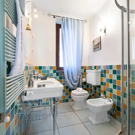 Casa Marina Private Garden בית נופש בלאג'יו